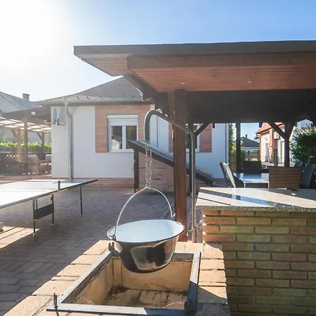 Kis Bogracs Vendeghaz Ferienhaus *