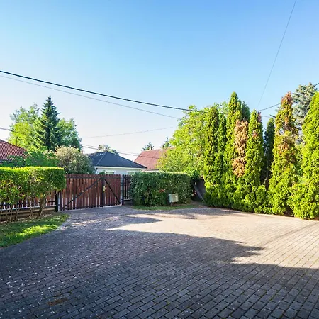 Kis Bogracs Vendeghaz Ferienhaus Siófok